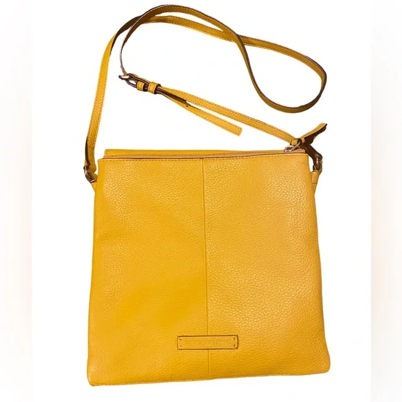 Sold🛑💛Vince Camuto~Leather Crossbody Front/Flap Color-Dandelion - Picture 1 of 12